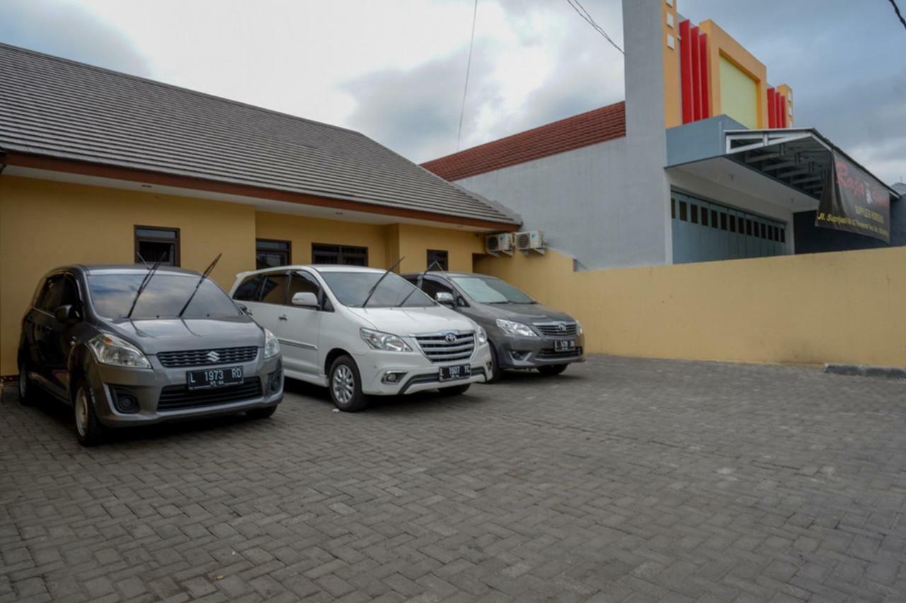 Reddoorz Near Living Plaza Purwokerto Otel Dış mekan fotoğraf